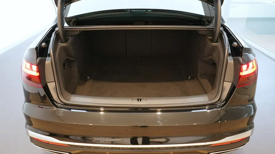 AUDI A4 A4 35 TFSI mHEV S Line S tronic