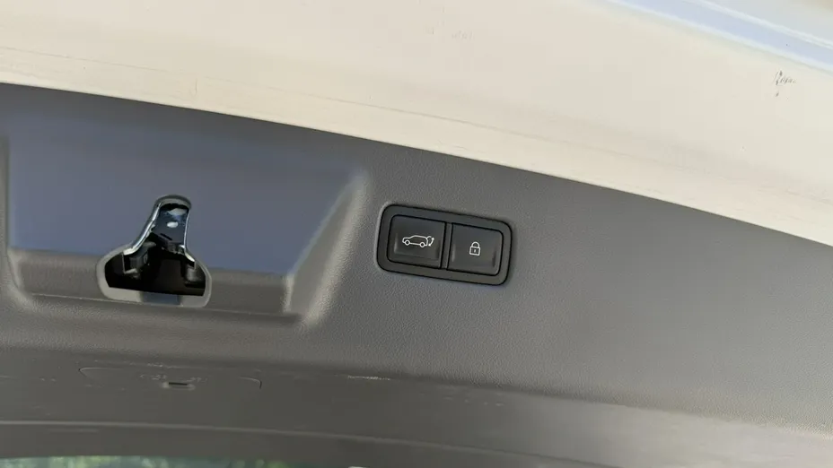 HYUNDAI Santa Fe -