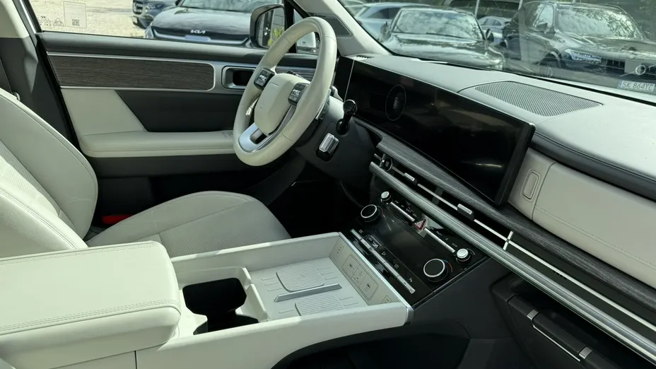 HYUNDAI Santa Fe -