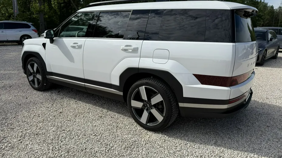 HYUNDAI Santa Fe -