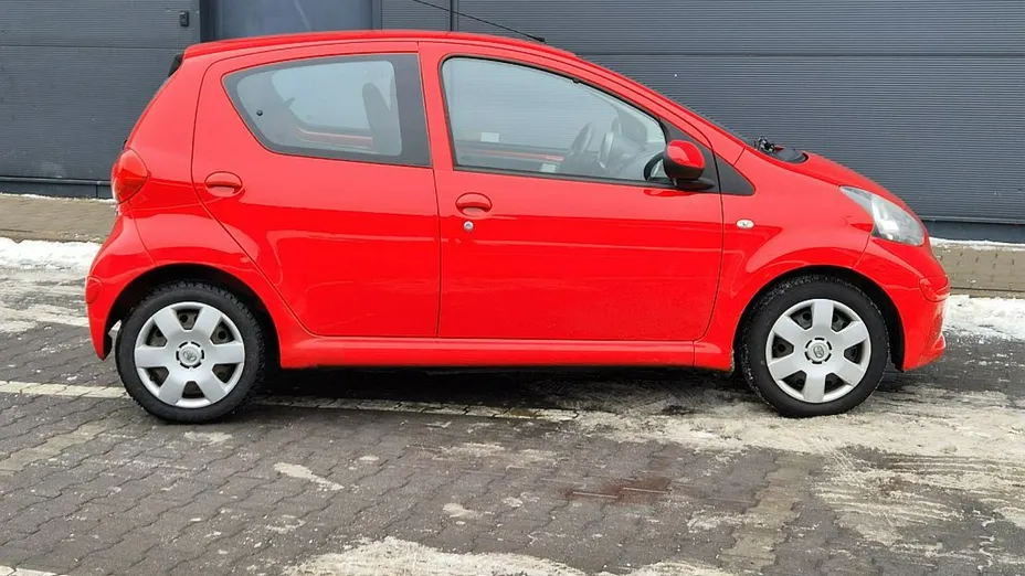 TOYOTA Aygo -