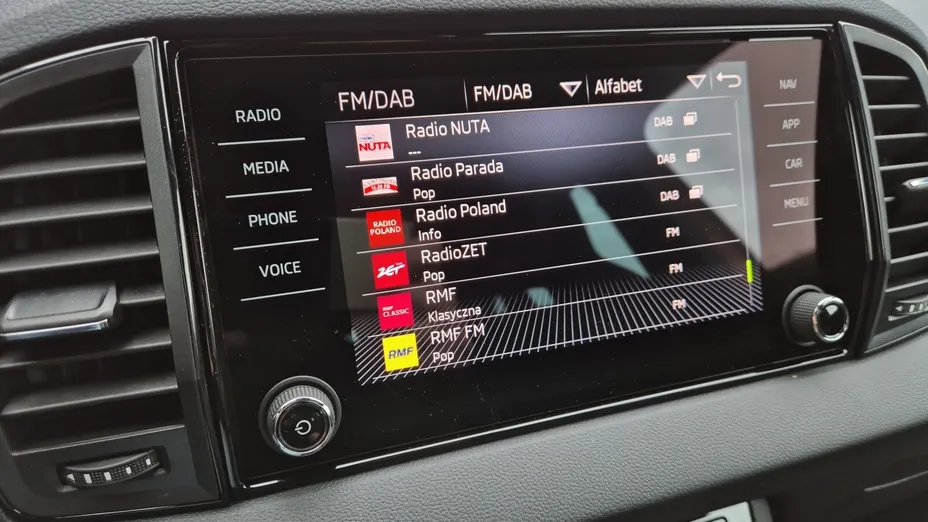 SKODA Karoq Karoq 1.5 TSI ACT Sportline DSG Nowy