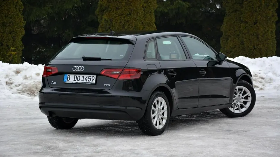 AUDI A3 -