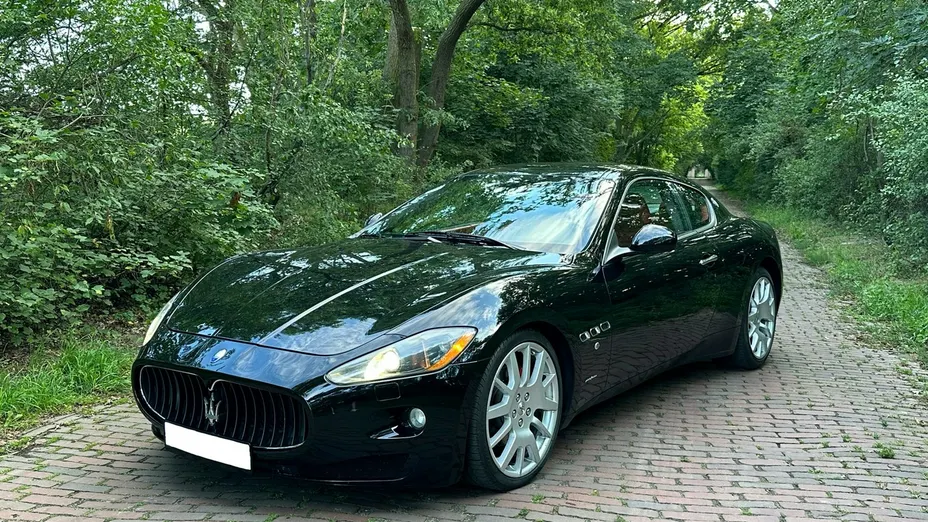 MASERATI Granturismo -