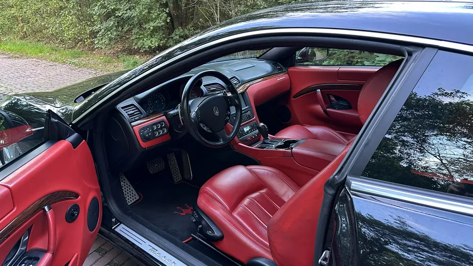MASERATI Granturismo -