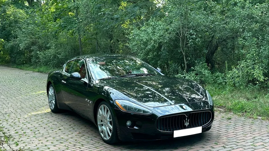 MASERATI Granturismo -