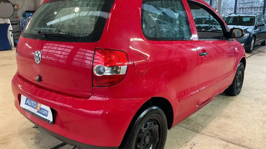 VOLKSWAGEN Fox -