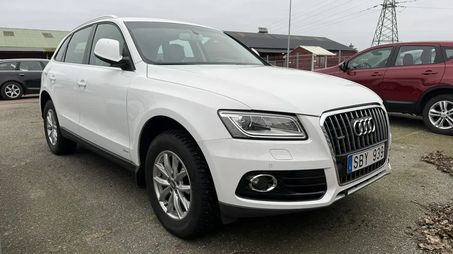 AUDI Q5 -