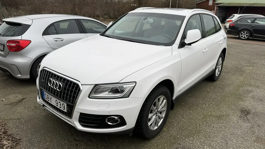 AUDI Q5 -