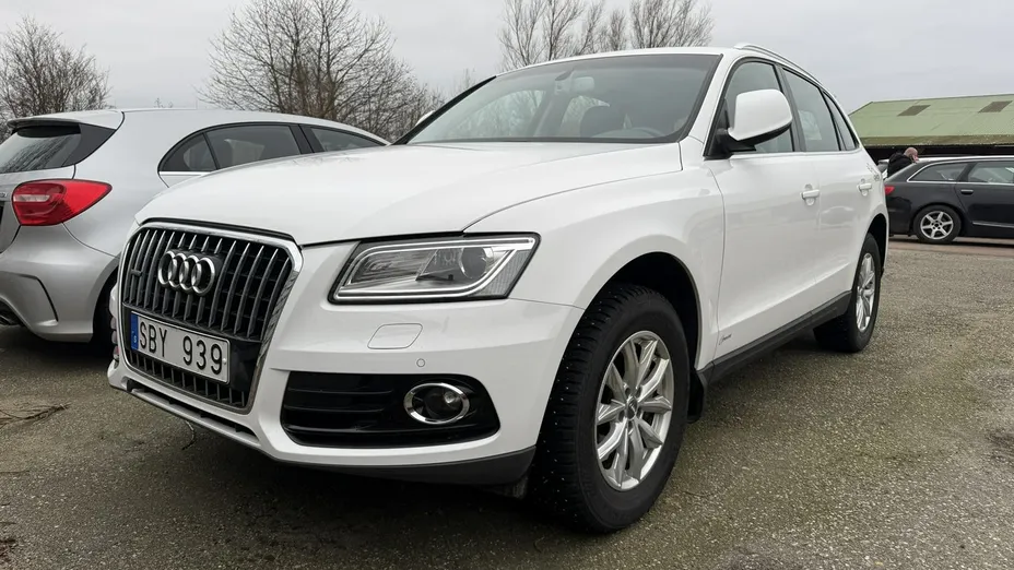 AUDI Q5 -
