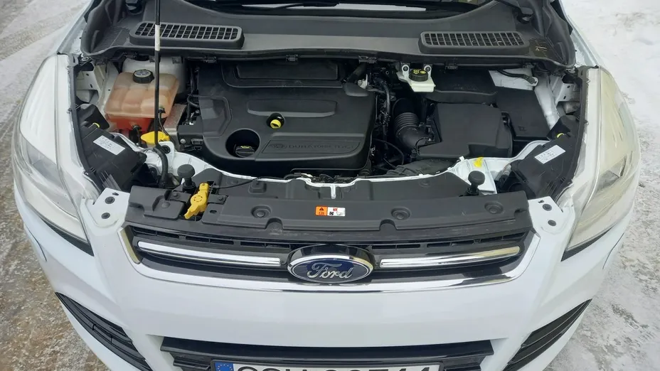 FORD Kuga -