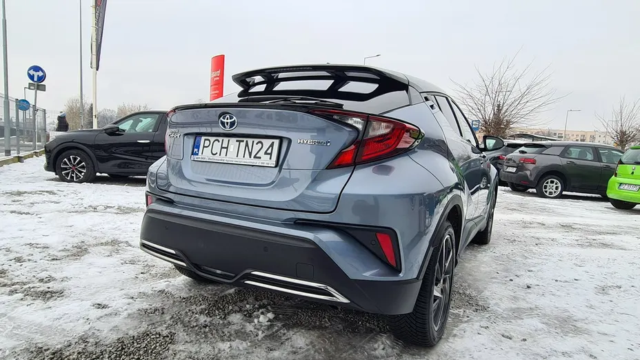 TOYOTA C-HR -