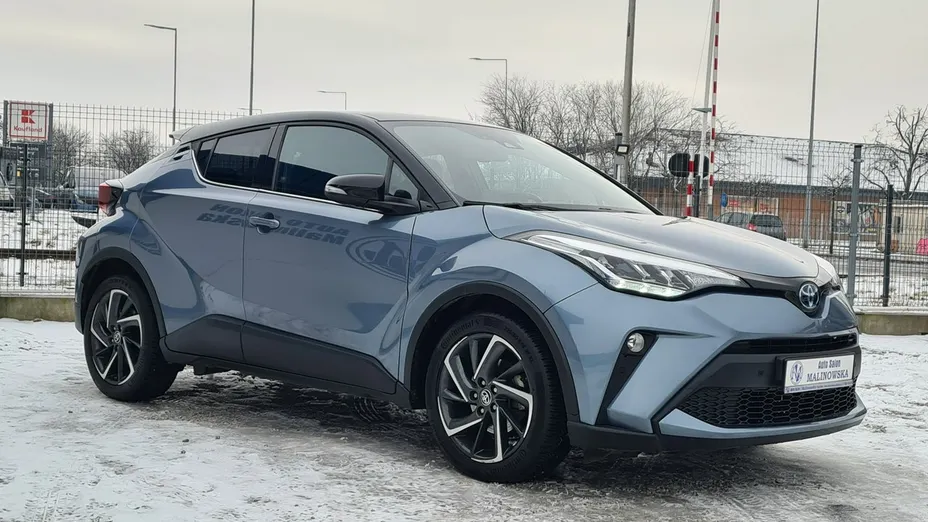 TOYOTA C-HR -