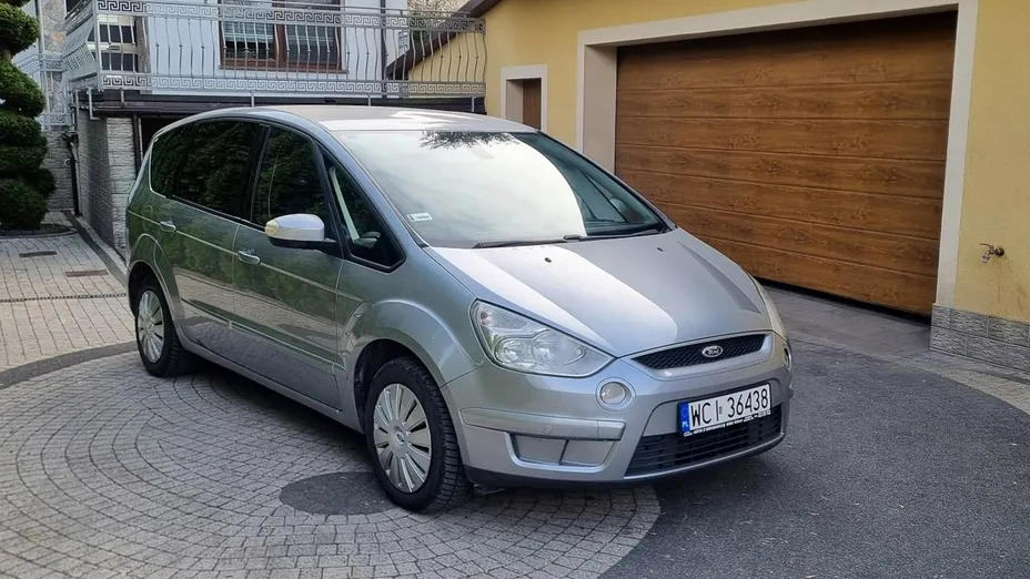FORD S-MAX -