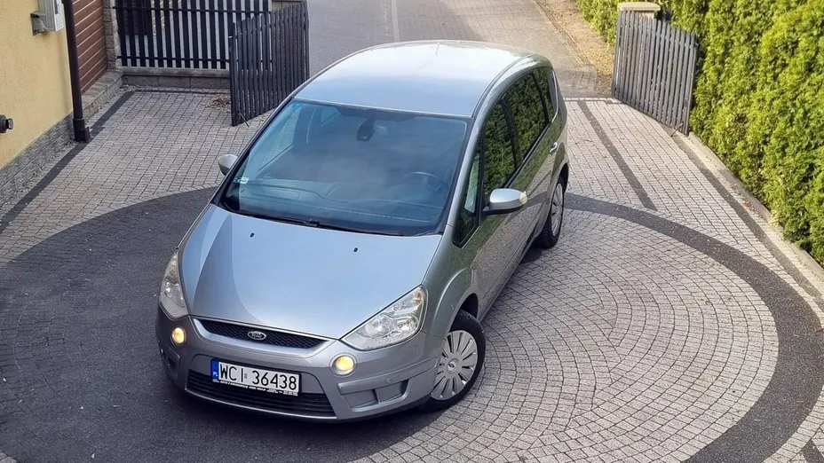 FORD S-MAX -
