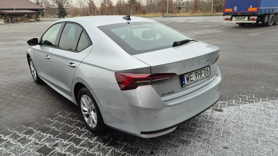 SKODA Octavia -
