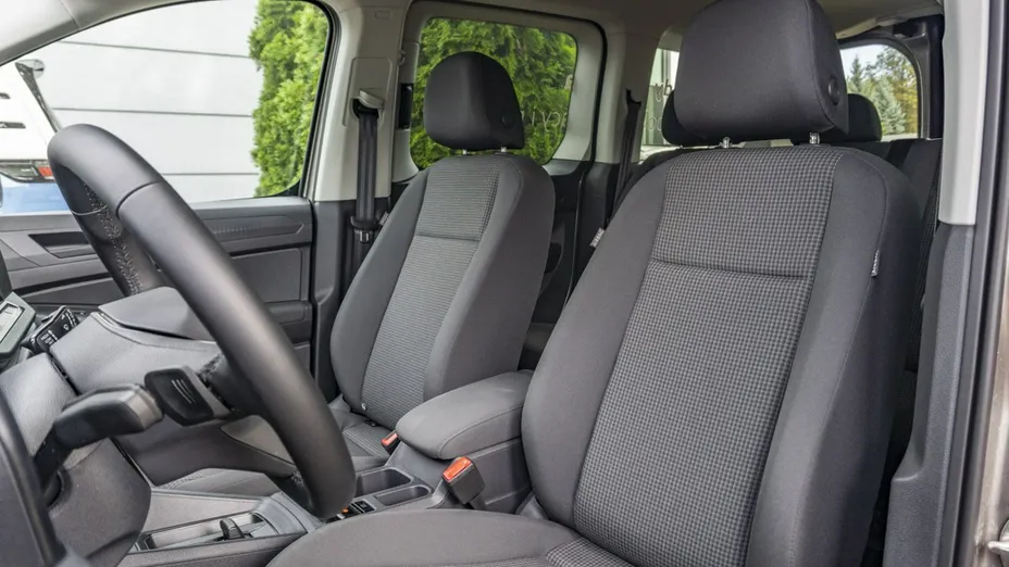VOLKSWAGEN Caddy -