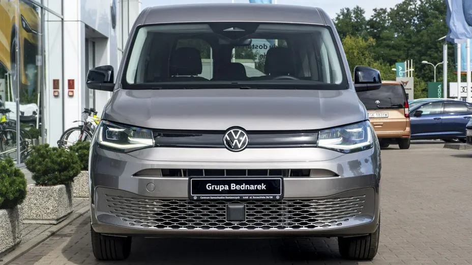 VOLKSWAGEN Caddy -