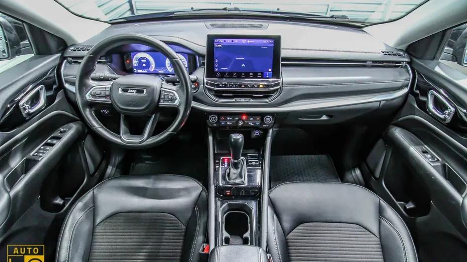 JEEP Compass -