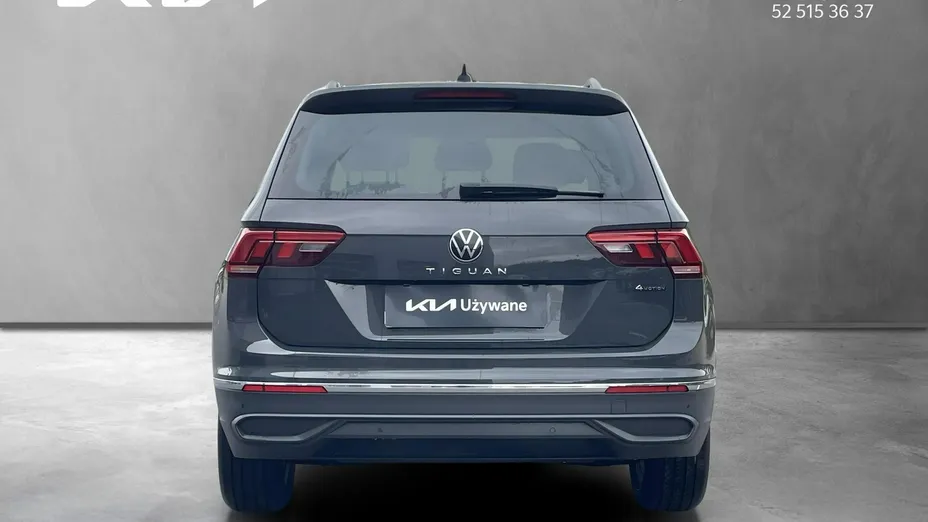 VOLKSWAGEN Tiguan -