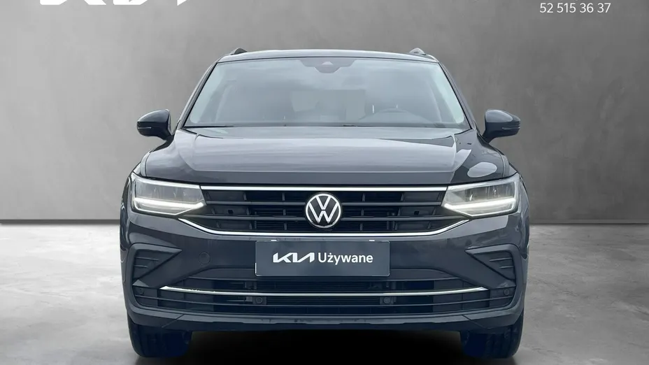 VOLKSWAGEN Tiguan -