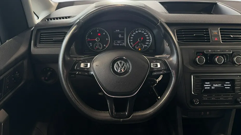 VOLKSWAGEN Caddy -