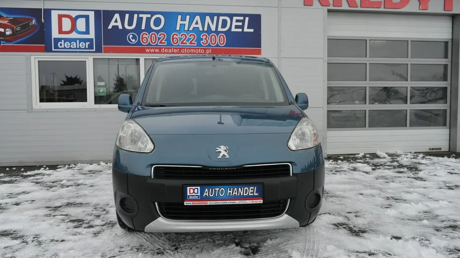 PEUGEOT Partner -