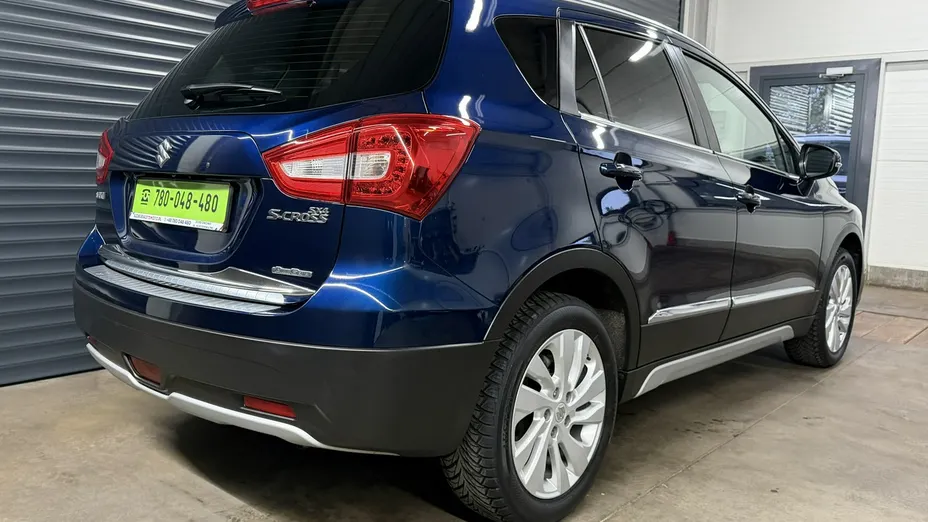 SUZUKI S-Cross -