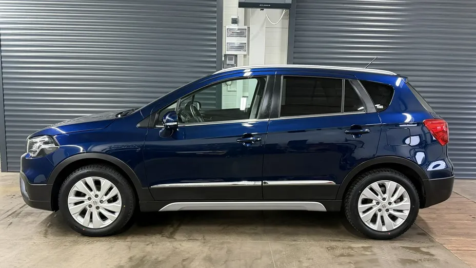 SUZUKI S-Cross -
