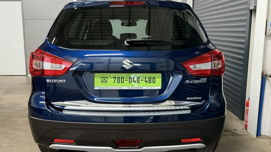 SUZUKI S-Cross -