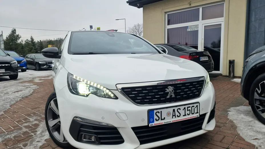 PEUGEOT 308 -
