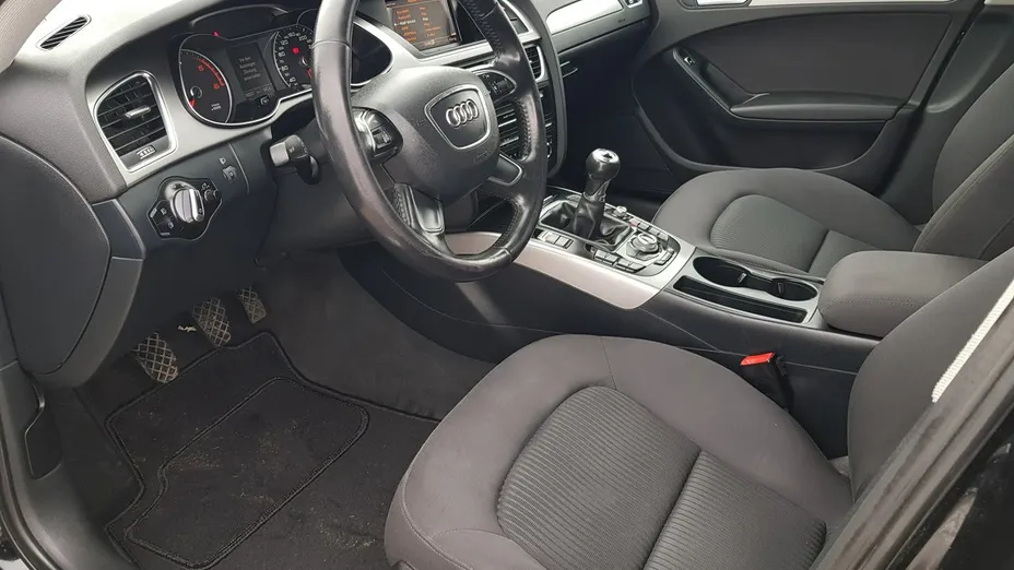 AUDI A4 -