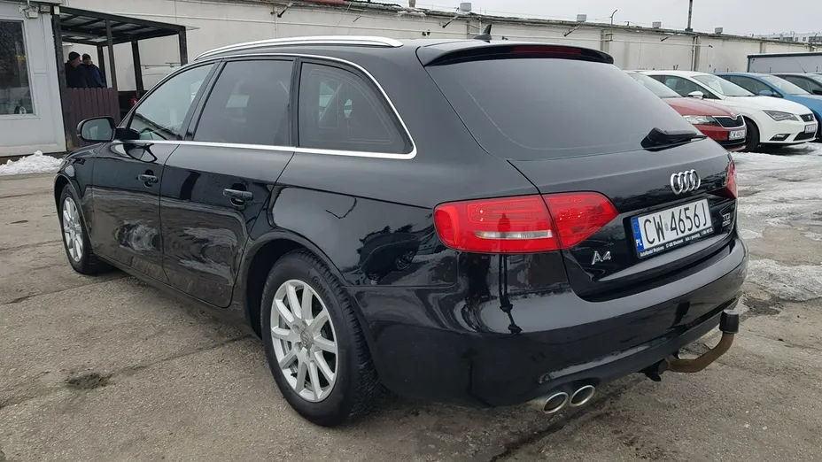 AUDI A4 -