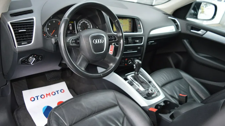 AUDI Q5 -