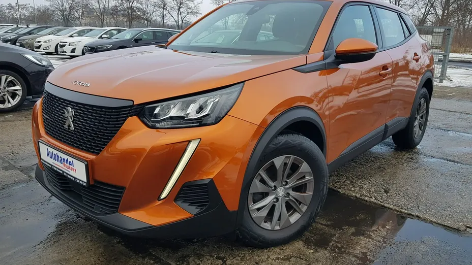 PEUGEOT 2008 -