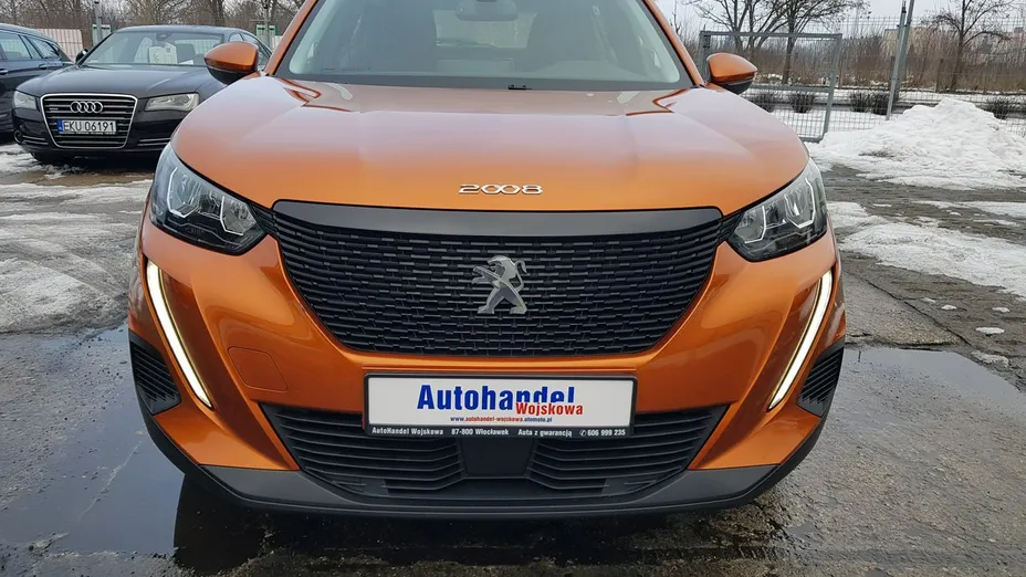 PEUGEOT 2008 -