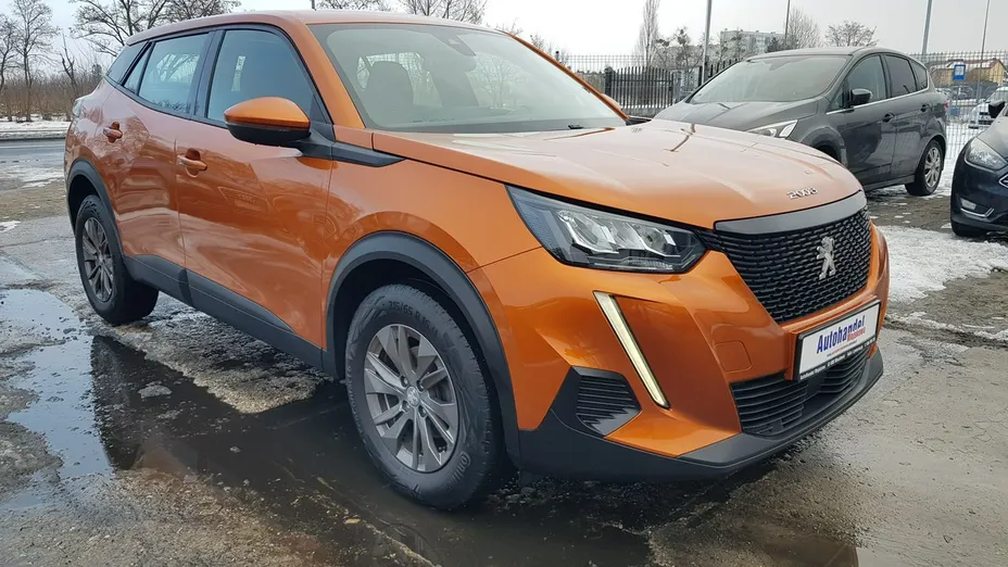 PEUGEOT 2008 -