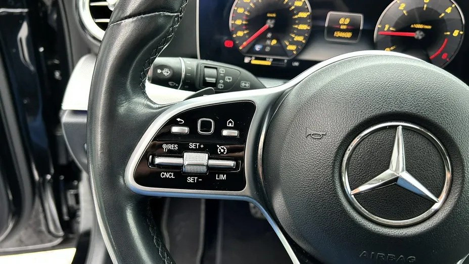 MERCEDES-BENZ E Klasa -