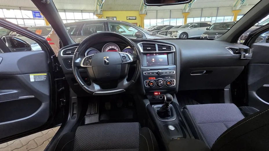 CITROEN DS4 -