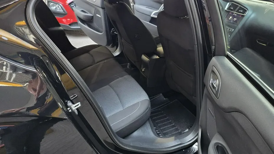CITROEN DS4 -