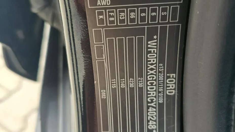 FORD Kuga -