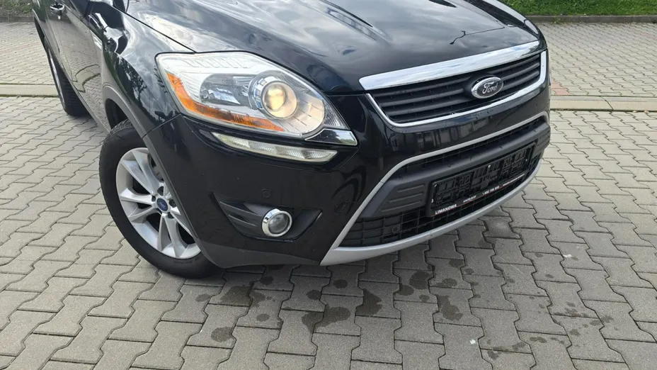 FORD Kuga -
