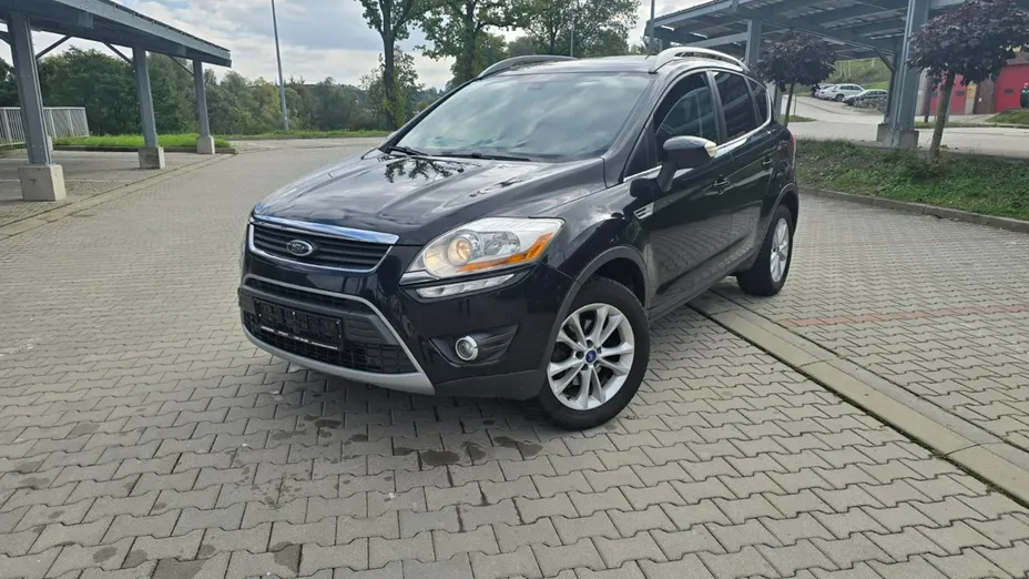 FORD Kuga -