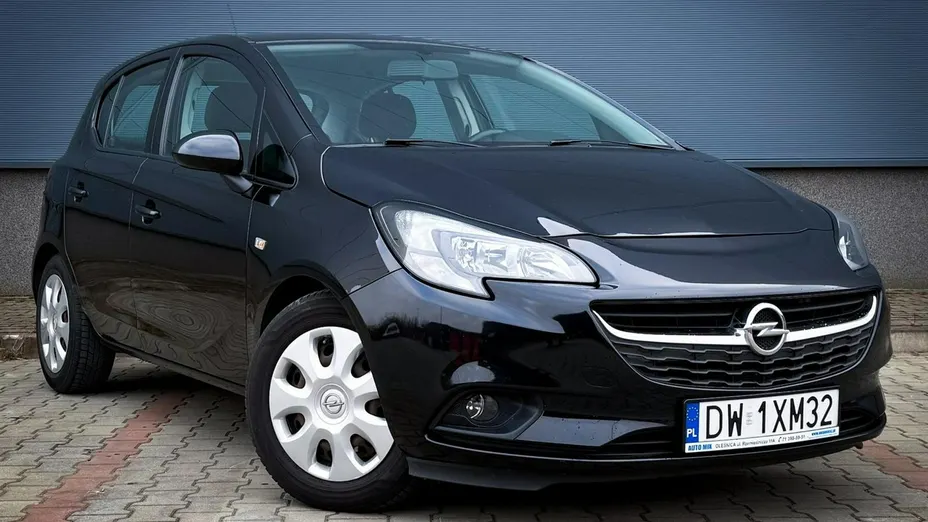 OPEL Corsa -