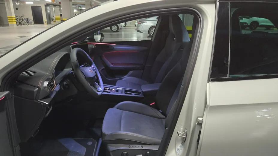 CUPRA Leon Sportstourer -
