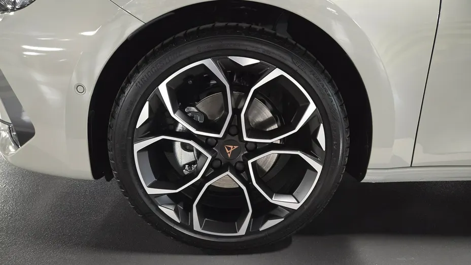 CUPRA Leon Sportstourer -