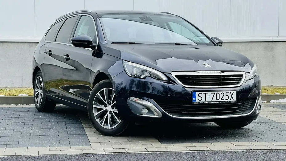 PEUGEOT 308 -