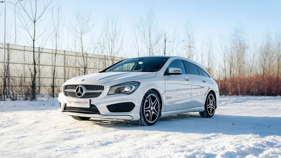 MERCEDES-BENZ CLA -
