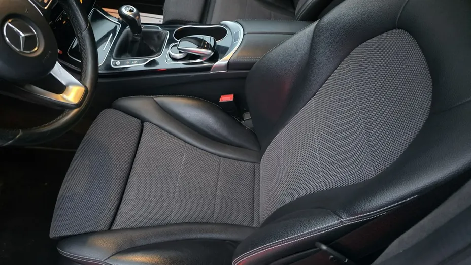 MERCEDES-BENZ C Klasa -