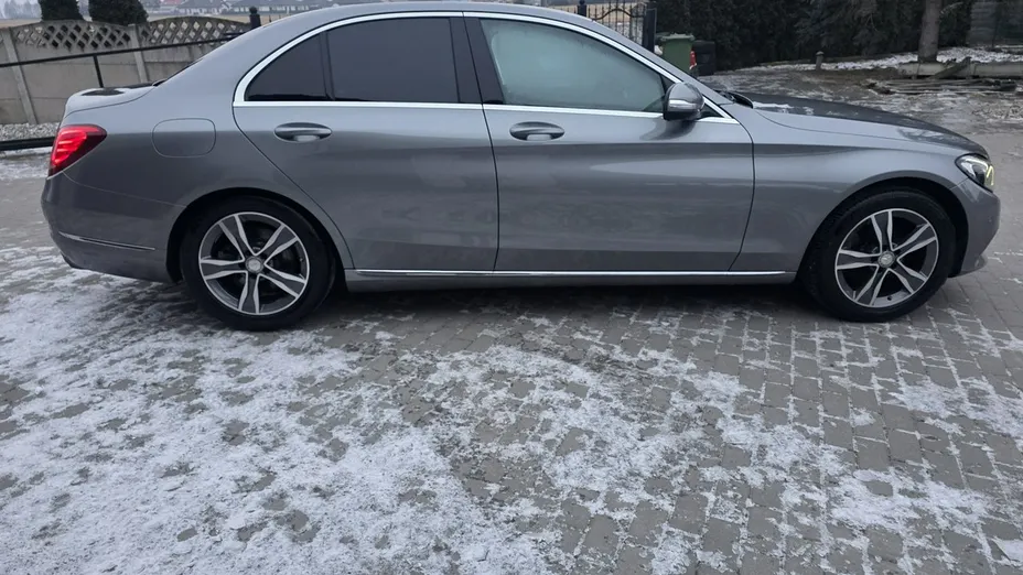 MERCEDES-BENZ C Klasa -